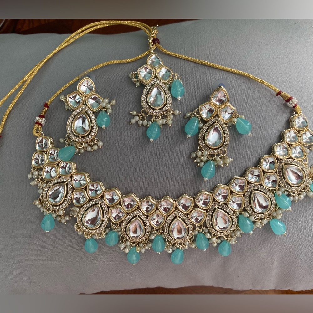 Necklace/ Indian/ Pakistani